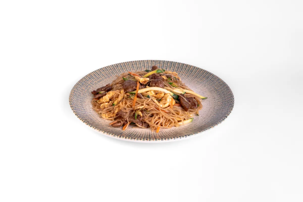 Tăiței de Orez cu Vită